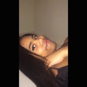 Meet your Posher, Tiara